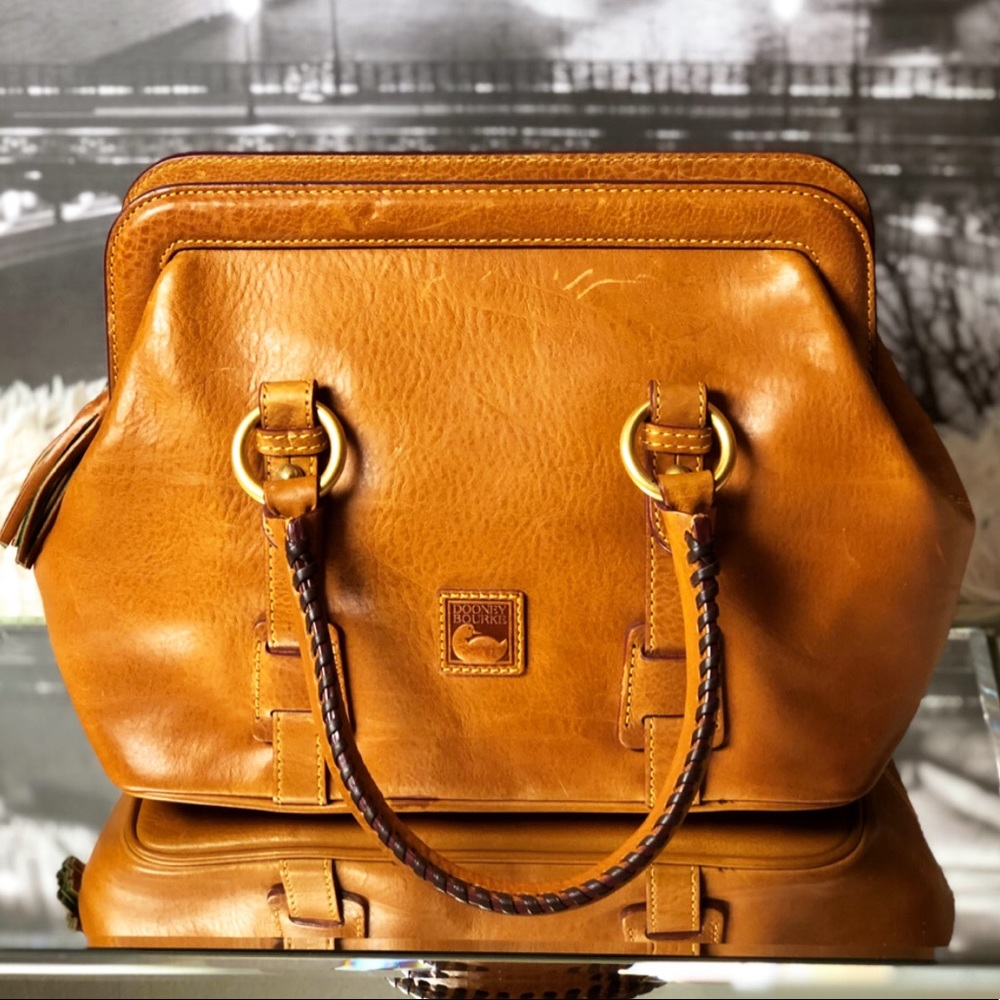 Dooney & Bourke Camel Zipper Handbag - Picture 2 of 8